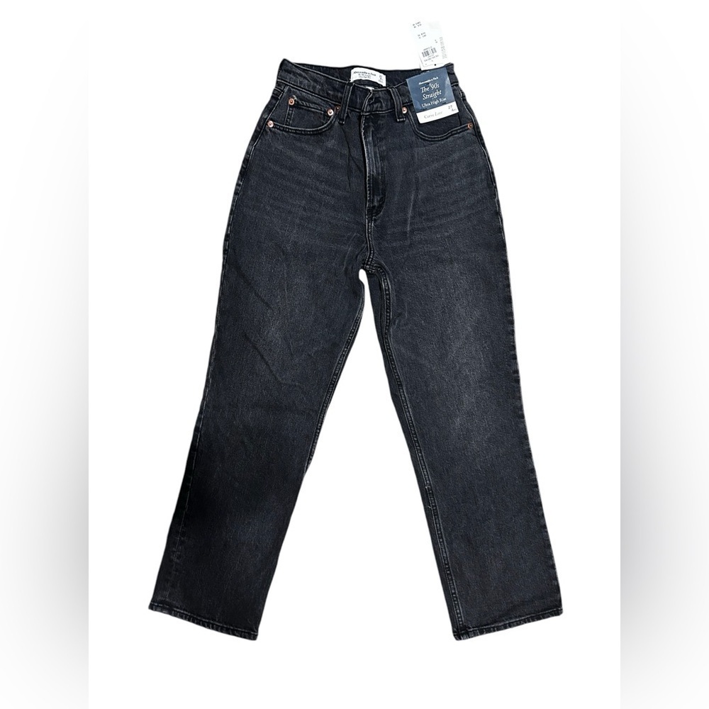NWT Abercrombie Curve Love Ultra High Rise 90s Straight Jean - Picture 8 of 10